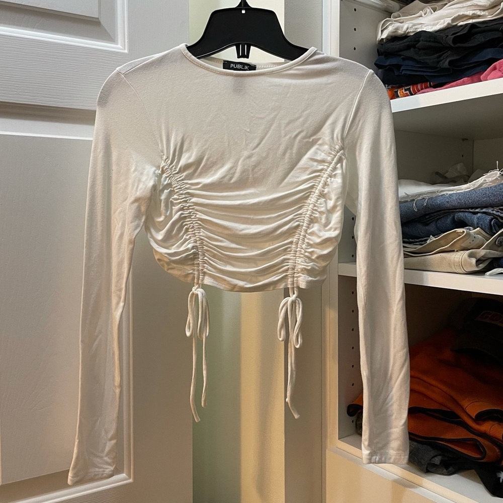 F21 tie front crop top